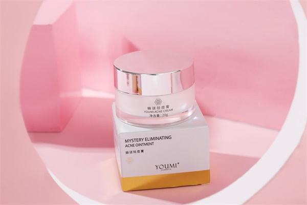 如何辨別祛痘膏是否含有激素 含有激素祛痘膏的危害 如何辨別祛痘膏是否含有激素 含有激素祛痘膏的危害