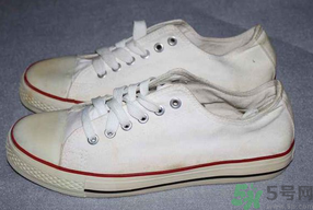 匡威鞋邊發(fā)黃怎么辦？匡威鞋變黃了怎么辦？