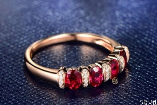 紅寶石有哪些品種 紅寶石產(chǎn)地品質差異詳細介紹