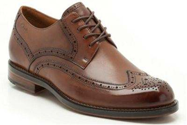clarks鞋子有什么特色 clarks品牌屬于什么檔次 clarks鞋子有什么特色 clarks品牌屬于什么檔次
