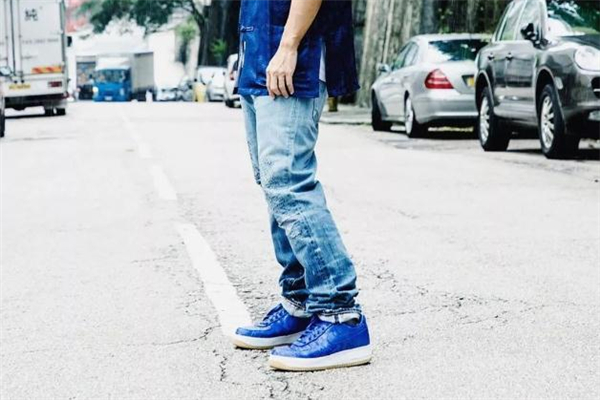 clot聯(lián)名af1藍(lán)絲綢真假對比 clot空軍一號(hào)藍(lán)絲綢真假鑒定