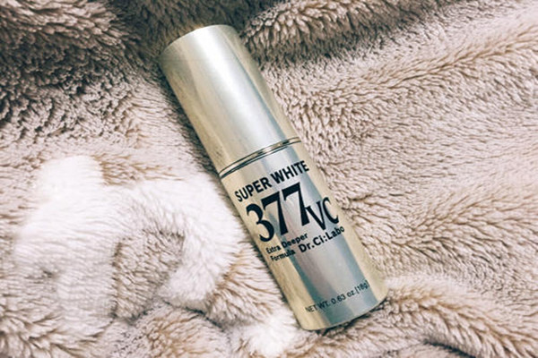 城野醫(yī)生377按摩吸收技巧 城野醫(yī)生377美白精華的特點 城野醫(yī)生377按摩吸收技巧 城野醫(yī)生377美白精華的特點