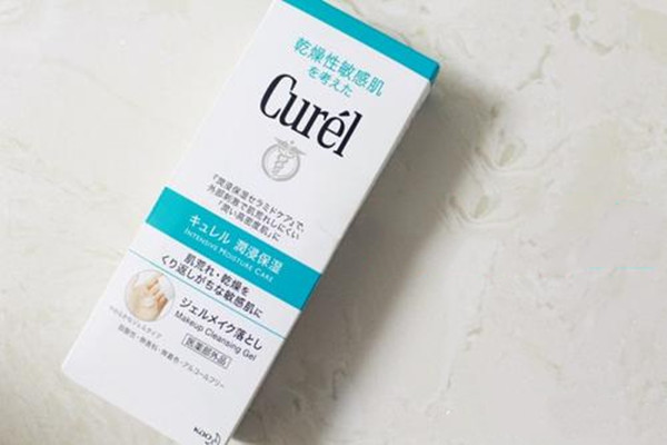 珂潤(rùn)水乳適合痘痘肌嗎 珂潤(rùn)水乳適合什么膚質(zhì)