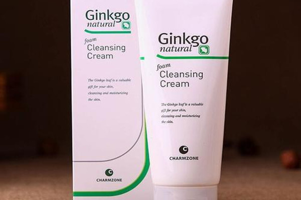 嬋真銀杏泡沫洗面奶怎么辨別真假 嬋真銀杏泡沫洗面奶功效 嬋真銀杏泡沫洗面奶怎么辨別真假 嬋真銀杏泡沫洗面奶功效