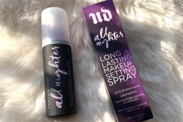 衰敗城市定妝噴霧能帶上飛機(jī)嗎 衰敗城市定妝噴霧有幾種 衰敗城市定妝噴霧能帶上飛機(jī)嗎 衰敗城市定妝噴霧有幾種