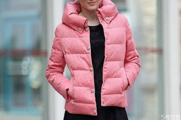 155穿多長的羽絨服 矮個子女生怎么挑選羽絨服 155穿多長的羽絨服 矮個子女生怎么挑選羽絨服