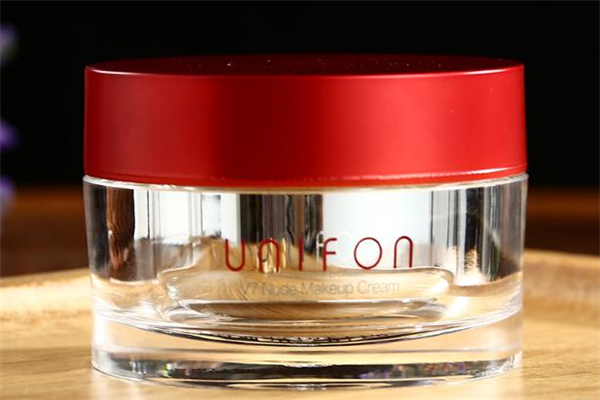 御泥坊v7素顏霜怎么使用 御泥坊v7素顏霜使用步驟 御泥坊v7素顏霜怎么使用 御泥坊v7素顏霜使用步驟