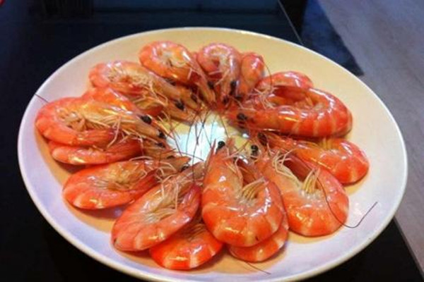 沼蝦和明蝦哪個(gè)營(yíng)養(yǎng)好 明蝦怎么看新不新鮮