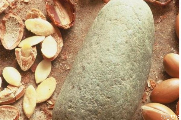 摩洛哥阿甘油孕婦可以用嗎 摩洛哥阿甘油的功效 摩洛哥阿甘油孕婦可以用嗎 摩洛哥阿甘油的功效