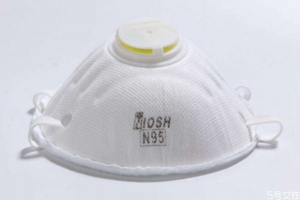 n95和m95口罩哪個好 n95口罩可以防止細(xì)菌病毒嗎 n95和m95口罩哪個好 n95口罩可以防止細(xì)菌病毒嗎