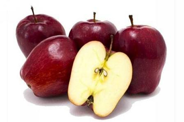 蛇果為什么是硬的 蛇果上有蠟?zāi)艹詥?>
               <p class=