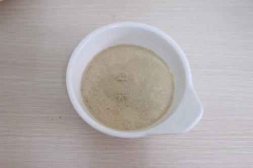 多少度的水發(fā)酵母粉好 酵母粉為什么不能用開(kāi)水