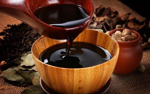 喝黑醋有減肥作用嗎 減肥黑醋和白醋哪個(gè)好 喝黑醋有減肥作用嗎 減肥黑醋和白醋哪個(gè)好