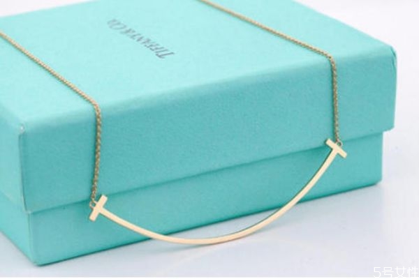 蒂芙尼笑臉項鏈是什么材質(zhì) tiffany笑臉項鏈價格