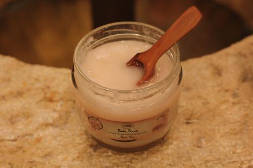 法琳泉身體磨砂膏好用嗎 法琳泉身體磨砂膏怎么用 法琳泉身體磨砂膏好用嗎 法琳泉身體磨砂膏怎么用