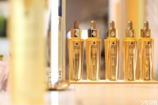 嬌蘭復(fù)原蜜50毫升能用多久 嬌蘭復(fù)原蜜的功效 嬌蘭復(fù)原蜜50毫升能用多久 嬌蘭復(fù)原蜜的功效