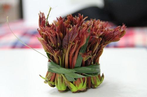 香椿發(fā)苦能吃嗎 香椿曬干后怎么做好吃