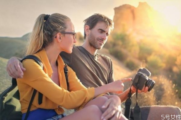 賢惠妻子的表現(xiàn) 賢惠妻子的基本標(biāo)準(zhǔn) 賢惠妻子的表現(xiàn) 賢惠妻子的基本標(biāo)準(zhǔn)