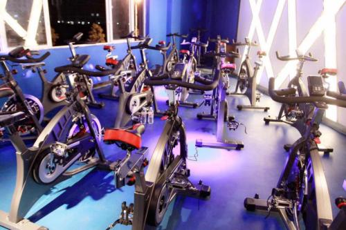 騎動感單車要戴護(hù)腰嗎 腰不好能騎動感單車嗎