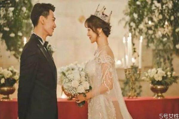 領證不辦婚禮叫什么 先辦酒席還是先領結婚證