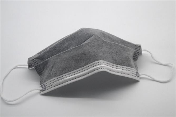 活性炭口罩能防病毒嗎 活性炭口罩和醫(yī)用口罩區(qū)別 活性炭口罩能防病毒嗎 活性炭口罩和醫(yī)用口罩區(qū)別