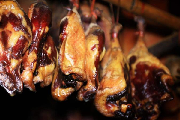 臘雞腿怎么保存 臘雞腿可以保存多久 臘雞腿怎么保存 臘雞腿可以保存多久
