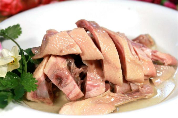 鵝肉的熱量高嗎 鹽水鵝的做法 鵝肉的熱量高嗎 鹽水鵝的做法