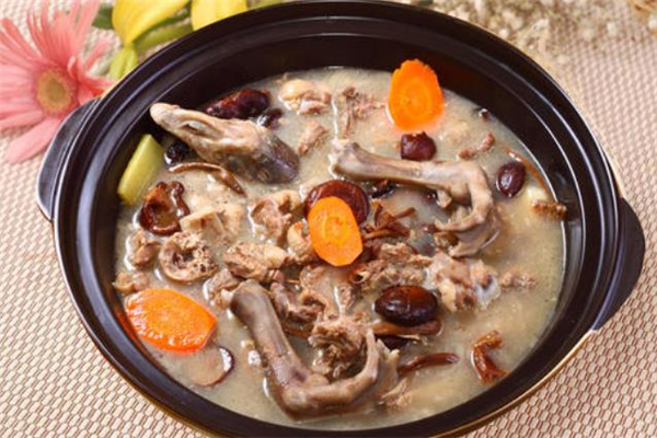 清燉鵝肉的做法 清燉鵝肉用哪種鵝好吃 清燉鵝肉的做法 清燉鵝肉用哪種鵝好吃