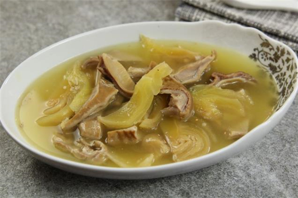 花生豬肚湯的做法 花生豬肚湯孕婦能喝嗎 花生豬肚湯的做法 花生豬肚湯孕婦能喝嗎