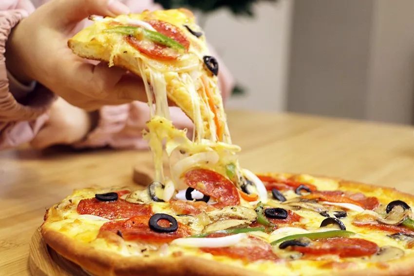 拉絲是奶酪還是芝士 芝士拉絲一定好嗎 拉絲是奶酪還是芝士 芝士拉絲一定好嗎