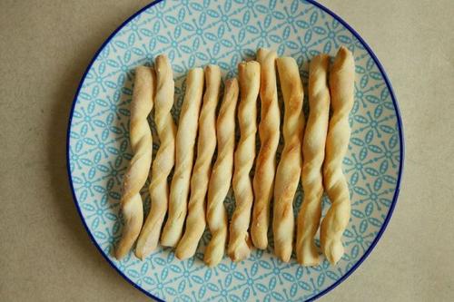 磨牙餅干怎么選擇 磨牙餅干好還是磨牙棒好 磨牙餅干怎么選擇 磨牙餅干好還是磨牙棒好