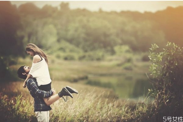 老婆脾氣不好愛(ài)吵架怎么辦 夫妻出現(xiàn)爭(zhēng)吵要注意什么