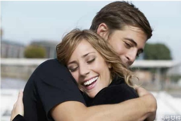 老婆脾氣不好愛(ài)吵架怎么辦 夫妻出現(xiàn)爭(zhēng)吵要注意什么