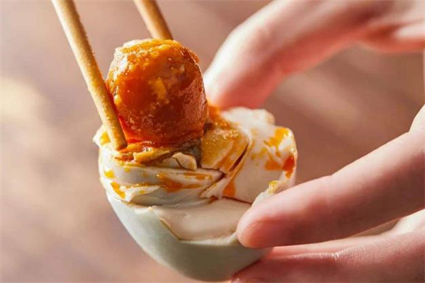 咸鴨蛋7天能腌好嗎 咸鴨蛋怎么快速腌制好 咸鴨蛋7天能腌好嗎 咸鴨蛋怎么快速腌制好