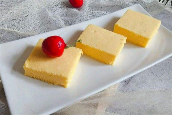 電飯煲做蛋糕用什么油 電飯煲蛋糕可以不放油嗎 電飯煲做蛋糕用什么油 電飯煲蛋糕可以不放油嗎