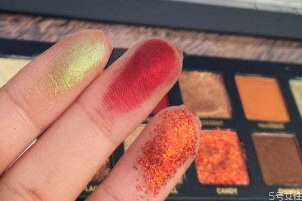 完美日記探險家眼影盤哪個好看 完美日記探險家眼影價格 完美日記探險家眼影盤哪個好看 完美日記探險家眼影價格