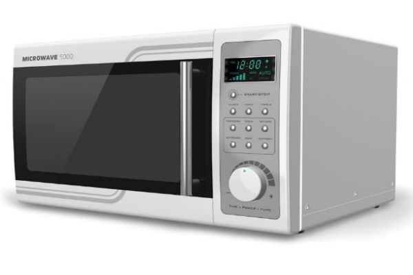 鐵盆可以放微波爐嗎 加熱食物必須用專用碗 鐵盆可以放微波爐嗎 加熱食物必須用專用碗