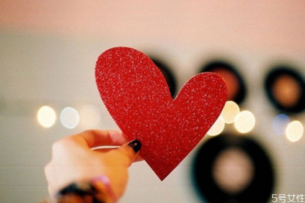 女生最討厭男生問(wèn)的事 定不要碰這些雷區(qū)