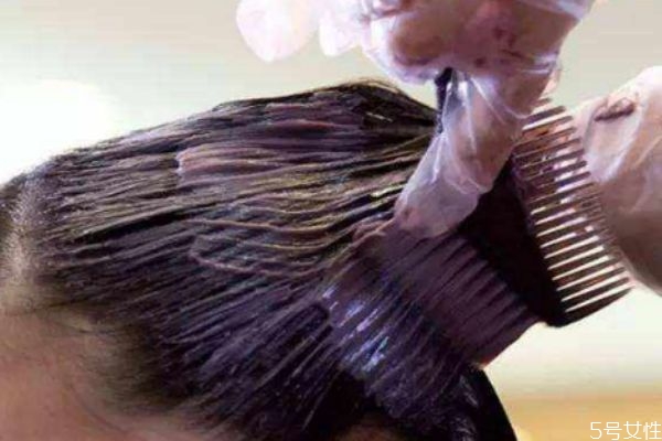染發(fā)不漂發(fā)可以嗎 染發(fā)前的幾點建議