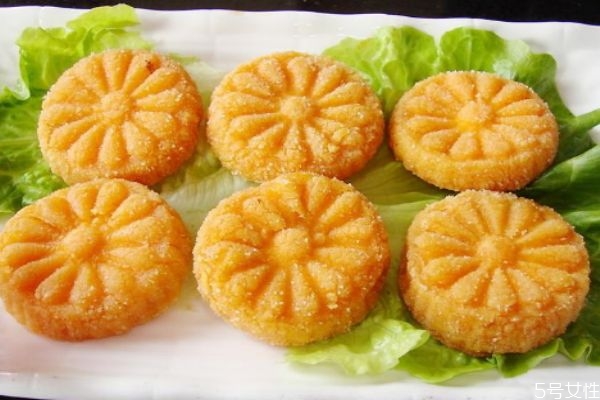 南瓜餅怎么做好吃 南瓜餅的簡單做法 南瓜餅怎么做好吃 南瓜餅的簡單做法