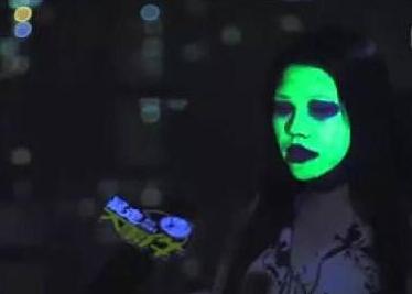 衣服上的熒光劑怎么去除 熒光劑給身體帶來什么負(fù)擔(dān) 衣服上的熒光劑怎么去除 熒光劑給身體帶來什么負(fù)擔(dān)