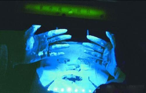 衣服上的熒光劑怎么去除 熒光劑給身體帶來什么負(fù)擔(dān)