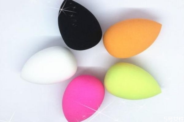 美妝蛋大的好還是小的好 美妝蛋種類介紹 美妝蛋大的好還是小的好 美妝蛋種類介紹