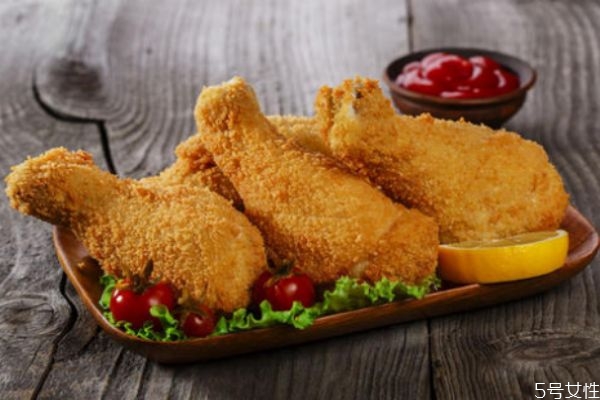 炸雞怎么做好吃 炸雞裹什么面粉 炸雞怎么做好吃 炸雞裹什么面粉