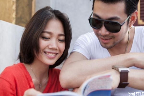 老公生氣了送什么禮物 一般送老公什么禮物 老公生氣了送什么禮物 一般送老公什么禮物