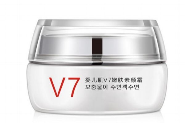 素顏霜和bb霜有什么區(qū)別 素顏霜用了還用bb霜嗎 素顏霜和bb霜有什么區(qū)別 素顏霜用了還用bb霜嗎