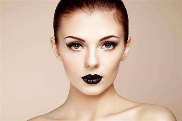 紋眼線補色隔多久 紋眼線補色眼睛腫嗎 紋眼線補色隔多久 紋眼線補色眼睛腫嗎