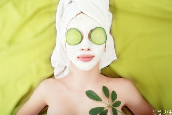 磁石面膜為何會(huì)那么白 磁石面膜有哪些危害 磁石面膜為何會(huì)那么白 磁石面膜有哪些危害