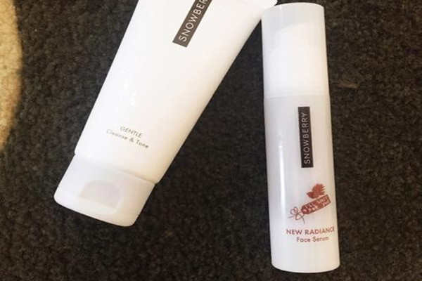 snowberry雪果晚霜的主要成分 snowberry雪果的洗面奶如何 snowberry雪果晚霜的主要成分 snowberry雪果的洗面奶如何