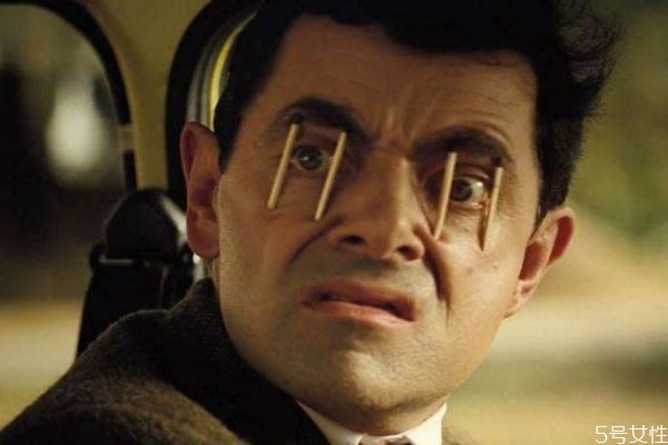 長時(shí)間玩手機(jī)會造成失眠嗎 失眠的原因有什么